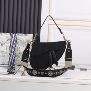 DR237 Saddle Bag (Come with Long Shoulder Straps ）