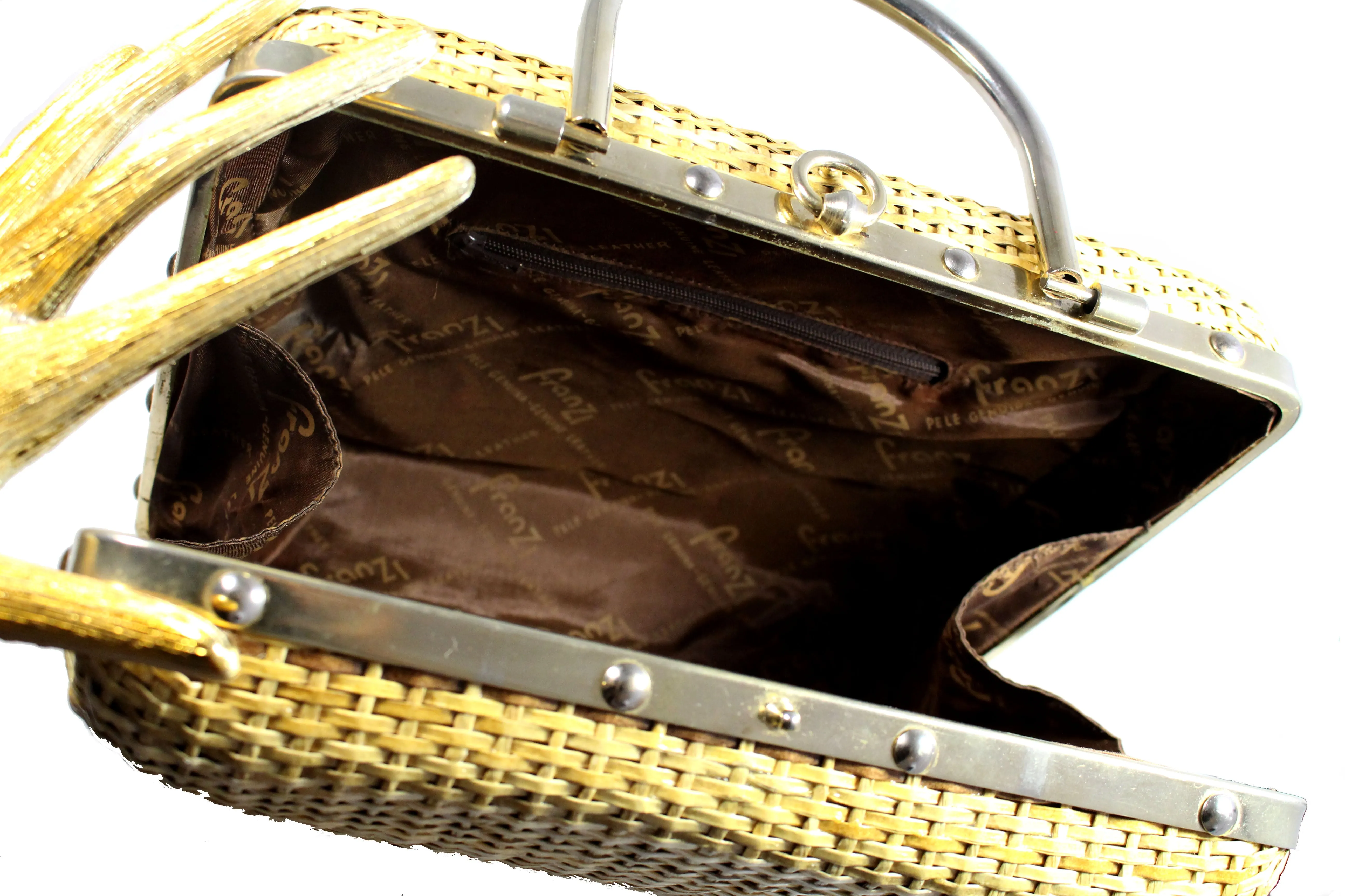 FRANZI structured beige wicker bag