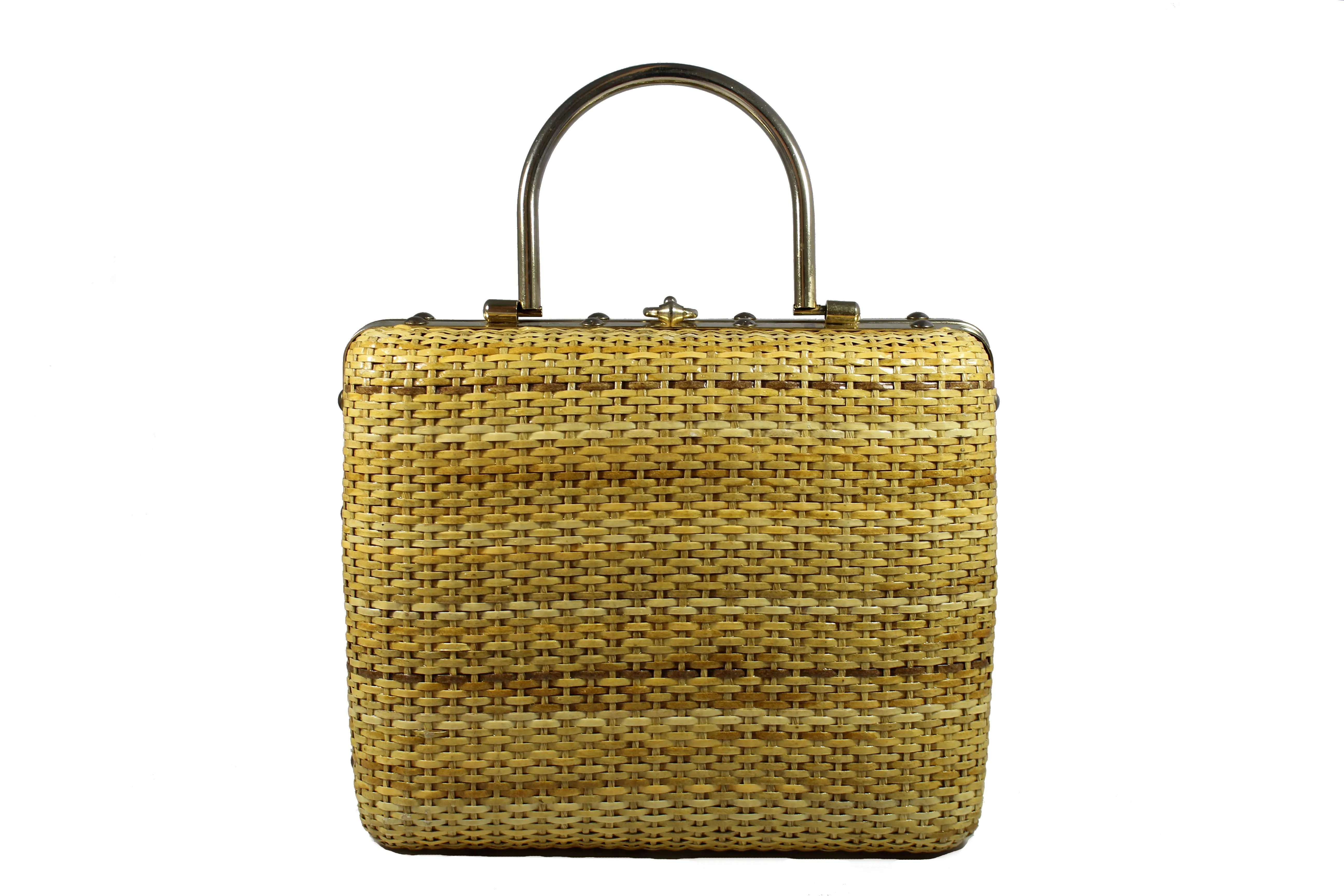 FRANZI structured beige wicker bag