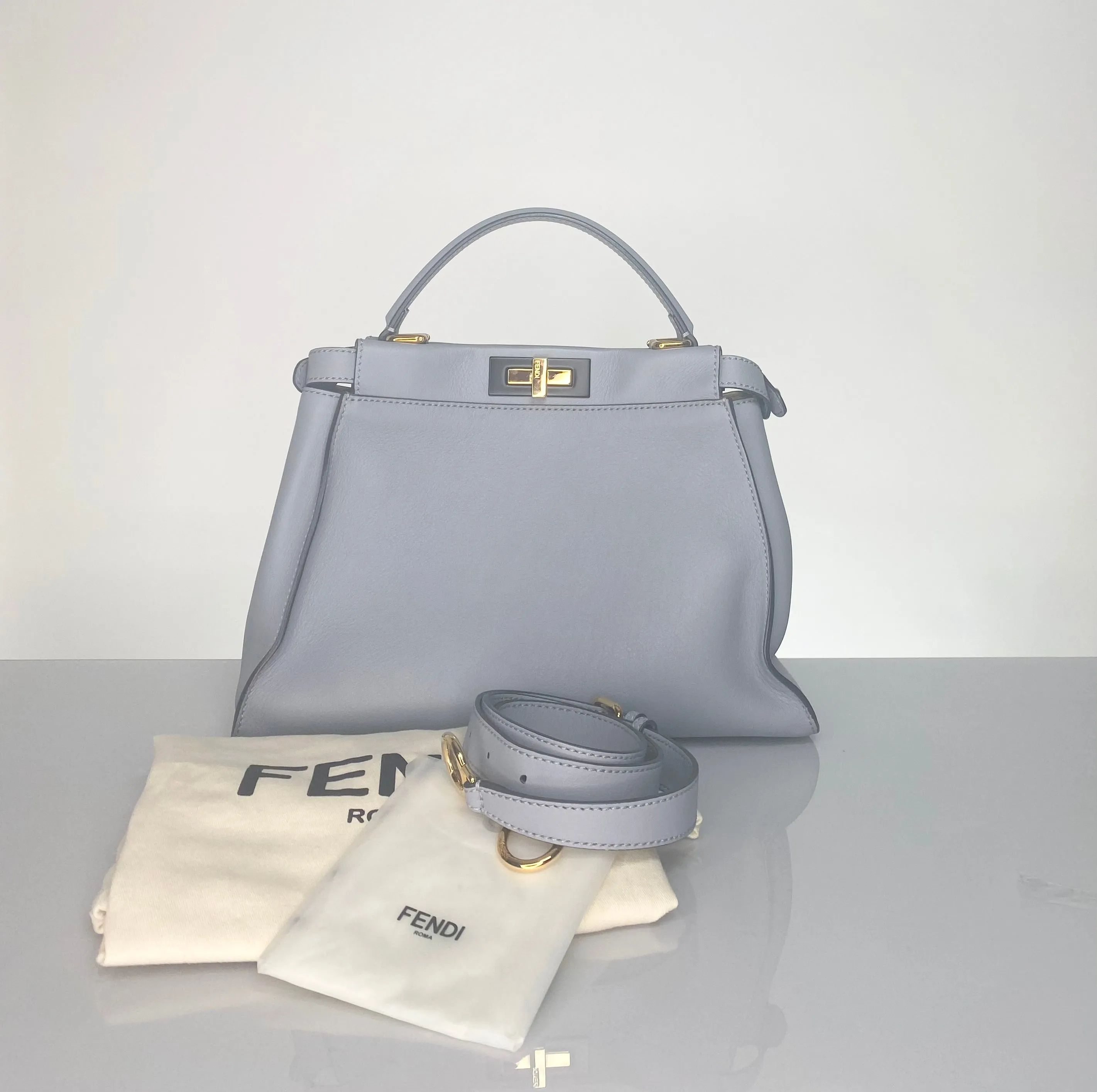 Preloved Fendi Peekaboo Medium