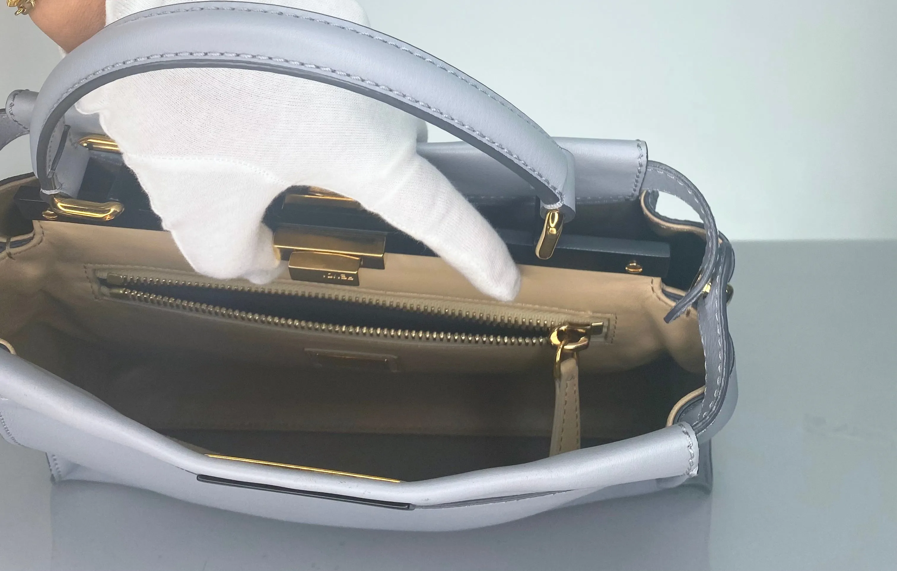 Preloved Fendi Peekaboo Medium