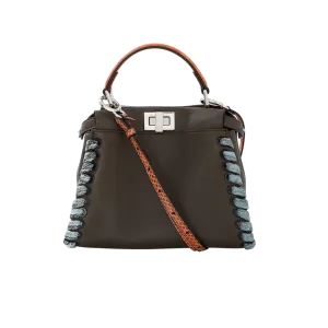 Whip Stitch Mini Peekaboo